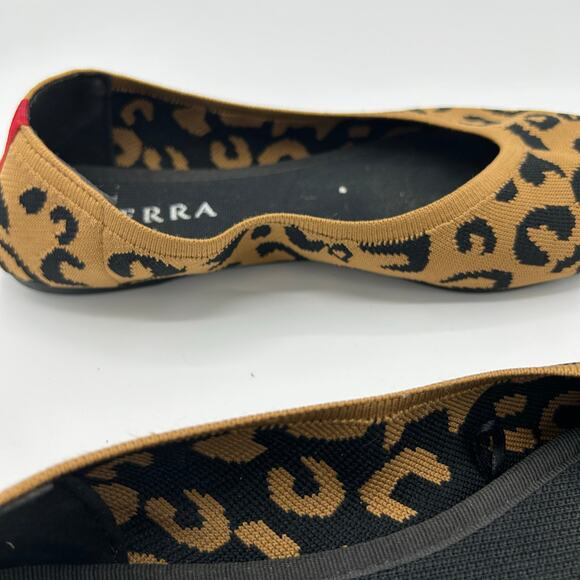 Serra Pointed Toe Flats Women’s 9 Leopard Knit Slip‑On Neutral Tan Black - Picture 8 of 12